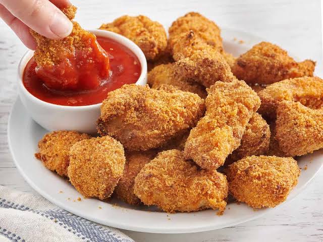 Chicken Nuggets (6 pc)