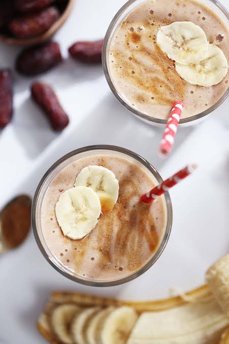 Peach Khajoor Mix Shake
